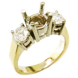 Gold semi mount 2 side diamonds